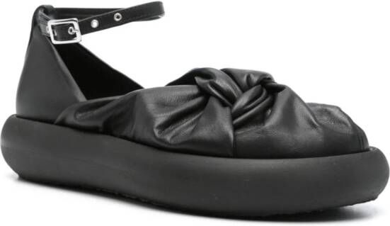 Vic Matie Leren sandalen met geknoopt detail Zwart