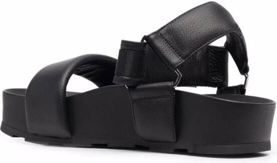 Vic Matie Sandalen met klittenband Zwart