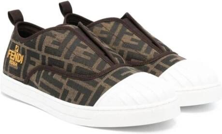 Fendi Kids Slip-on schoenen met monogramprint Bruin