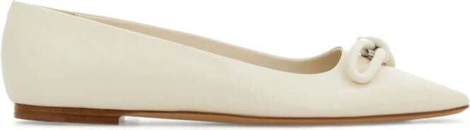 Ferragamo Ballerina's met geknoopt-detail Wit