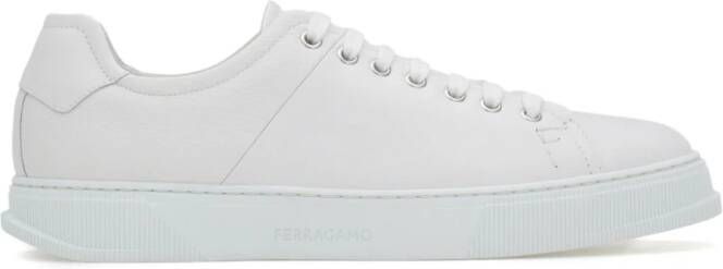 Ferragamo Leren sneakers Wit