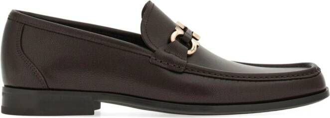 Ferragamo Loafers met Gancini-plakkaat Bruin