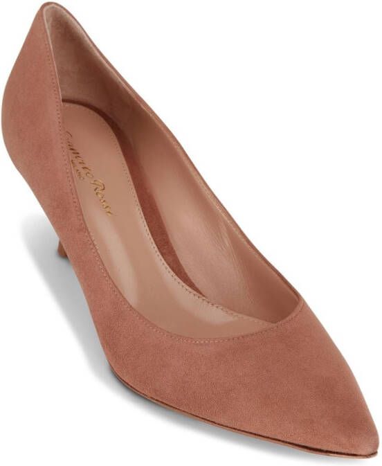 Gianvito Rossi Pumps met puntige neus Beige