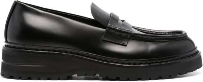 Giorgio Armani Leren loafers Zwart