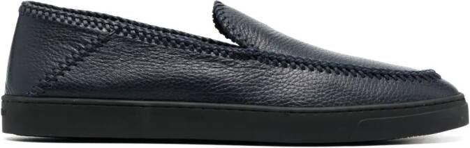 Giorgio Armani Loafers met detail Blauw