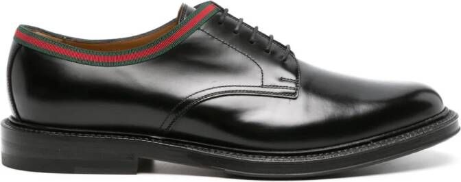 Gucci Leren derby schoenen met web afwerking Zwart