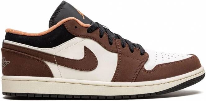 Jordan " 1 Low Mocha Brown sneakers" Bruin