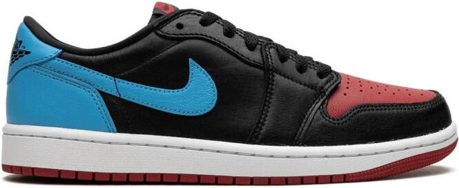 Jordan "Air 1 Low OG UNC to Chicago sneakers" Zwart