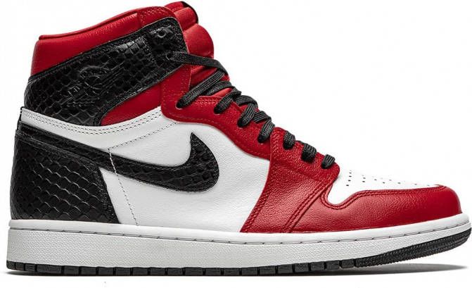 Jordans zwart met outlet rood