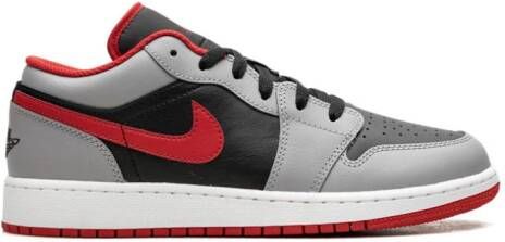 Jordan Kids Air Jordan 1 Low "Black Fire Red" sneakers Zwart