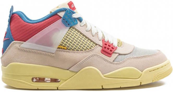 Jordan "x Union Air 4 SP Guava Ice sneakers" Beige