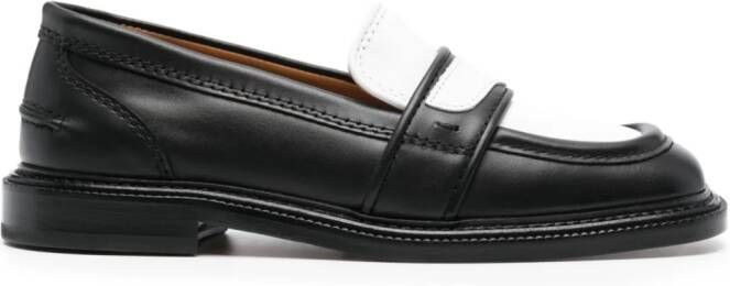 Maison Kitsuné Leren loafers met vlakken Zwart