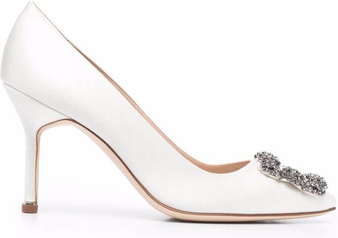 Manolo Blahnik Hangisi pumps met gesp Beige