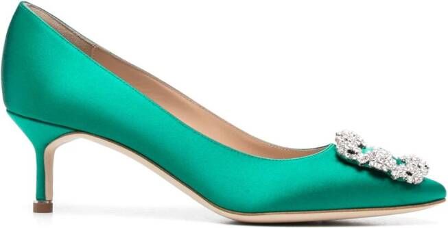 Manolo Blahnik Hangisi pumps met kristallen gesp Groen