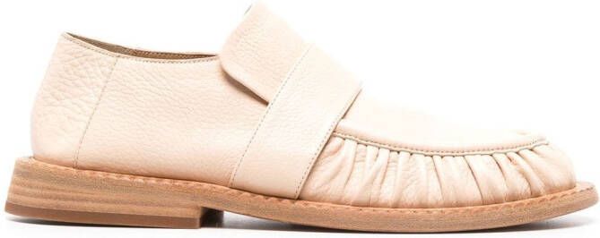 Marsèll Loafers met ronde neus Beige