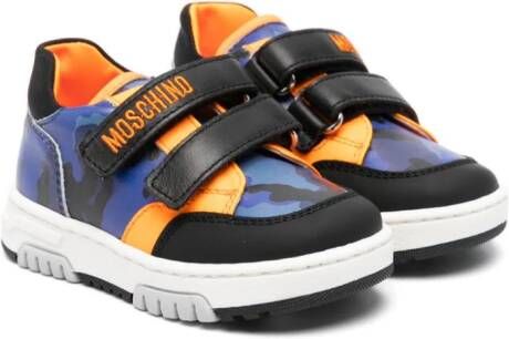 Moschino Kids Leren sneakers met geborduurd logo Blauw