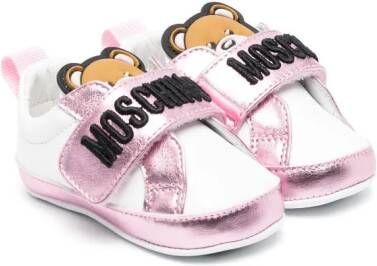 Moschino Kids Sneakers met geborduurd logo Wit