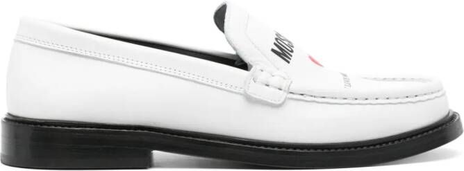 Moschino Loafers met logoprint Wit