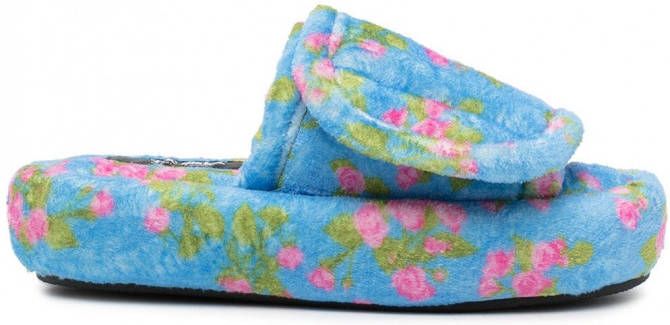 Natasha Zinko ACC slippers met bloemenprint Blauw