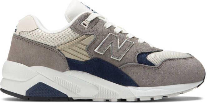 New Balance Sneakers met logo-reliëf Bruin