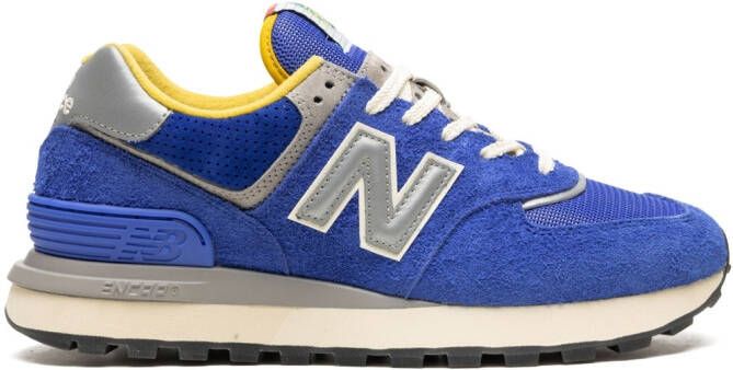 New balance and sales bodega