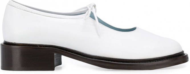 Nicole Saldaña Fabian veterloafers Wit