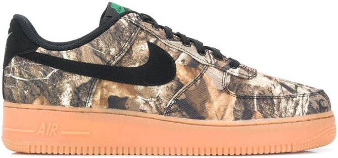 Nike Air Force 1 07 LV 8 sneakers Groen 