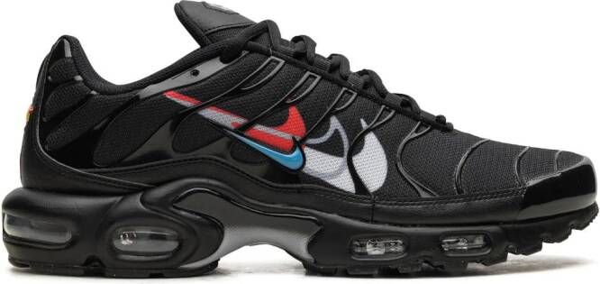 Nike Air Max Plus "Multi Swoosh Black Bright Crimson" sneakers Zwart