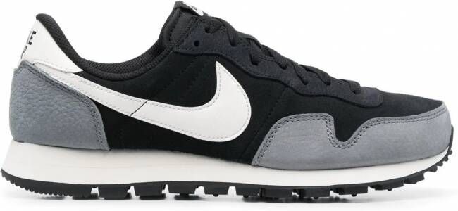 Nike Air Pegasus 83 low-top sneakers Zwart