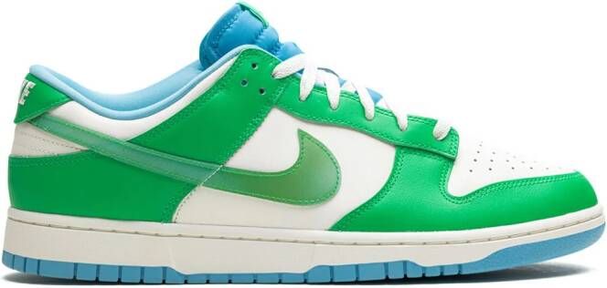 Nike Dunk Low "Green Shock" sneakers Groen