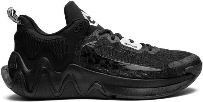 Nike Giannis Immortality 2 sneakers Zwart