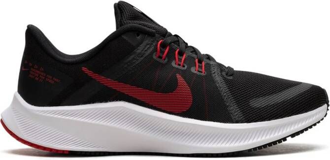 Nike Quest 4 "University Red" sneakers Zwart