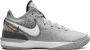 Nike Zoom LeBron Next Gen "Wolf Grey Metallic Gold" Grijs - Thumbnail 1