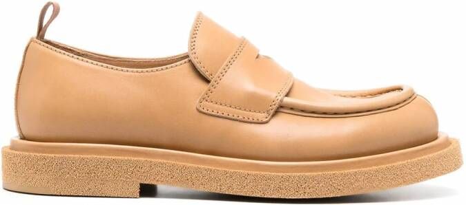 Officine Creative Leren loafers Beige