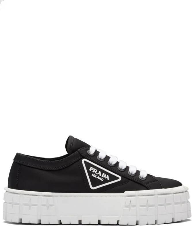 Prada Double Wheel low-top sneakers Zwart