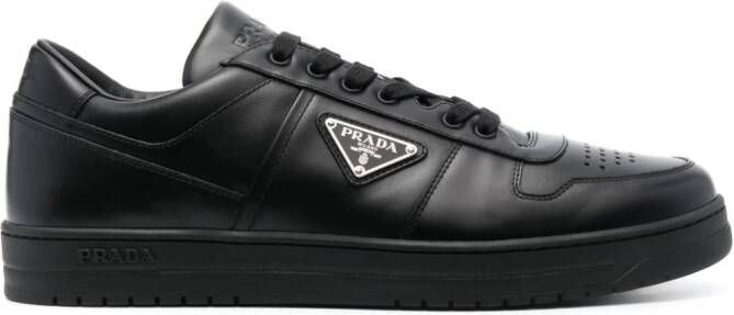 Prada Downtown sneakers met logo Zwart