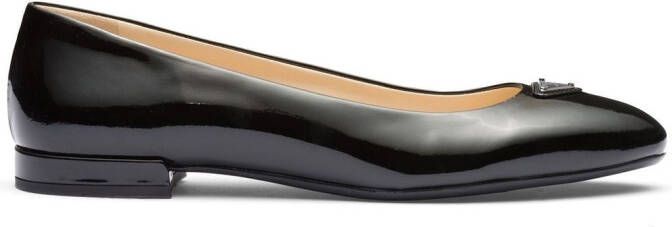 Prada Lakleren pumps Zwart