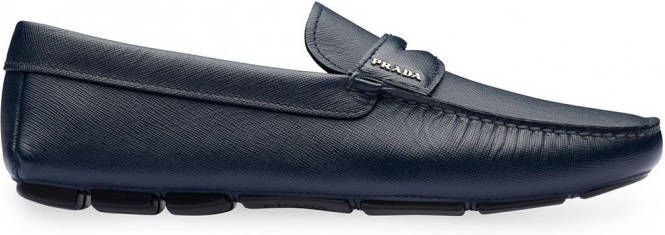 Prada Loafers met logo Blauw