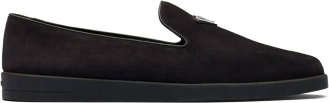 Prada Loafers met logoplakkaat Zwart