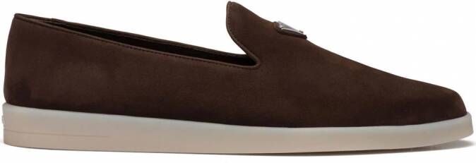 Prada Loafers met patch Bruin