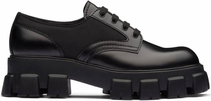 Prada Monolith veterschoenen Zwart