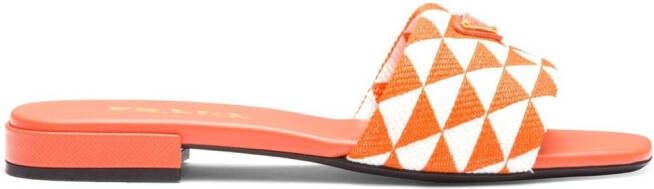 Prada Slippers met logoplakkaat Oranje