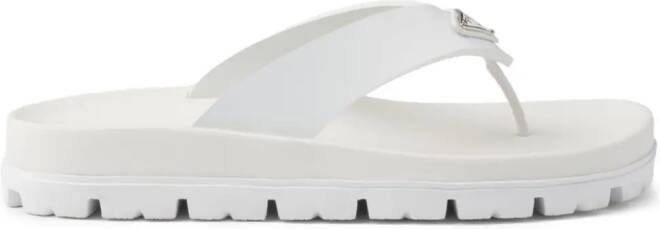 Prada Teenslippers met logo Wit