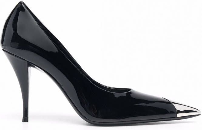 Saint Laurent Pumps met puntige neus Zwart