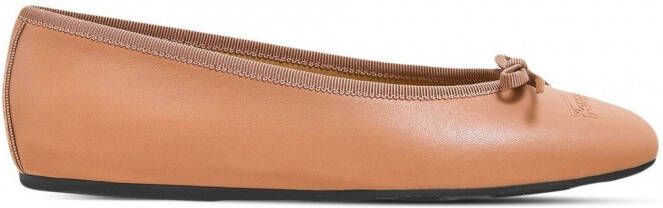 Ferragamo Ballerina's met strikdetail Beige