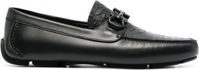 Ferragamo Gancini loafers met logo Zwart