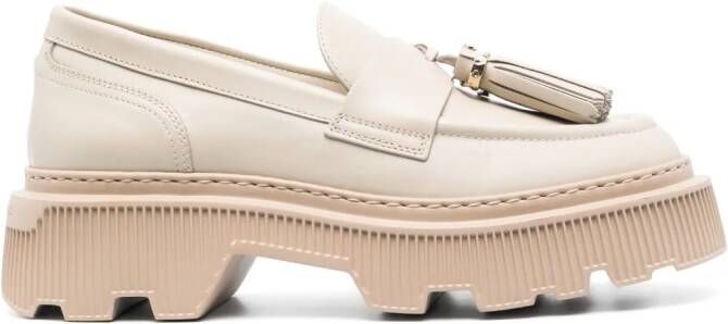 Santoni Loafers met kwastje Beige