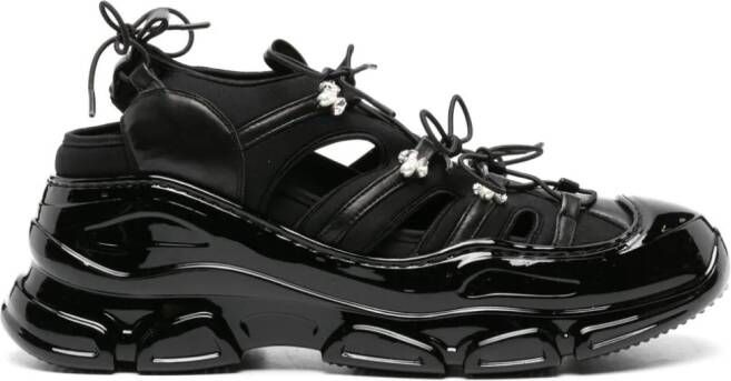 Simone Rocha Tracker sneakers met uitgesneden details Zwart