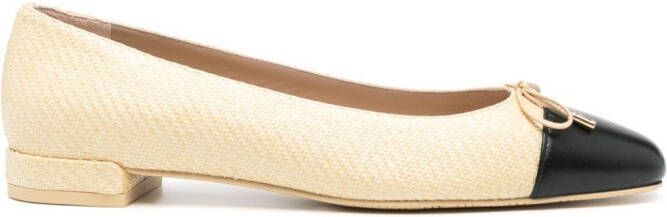 Stuart Weitzman Sleek Bow ballerina's met strik Beige