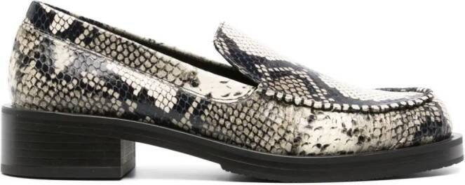 Stuart Weitzman Loafers met slangenleer-effect Grijs